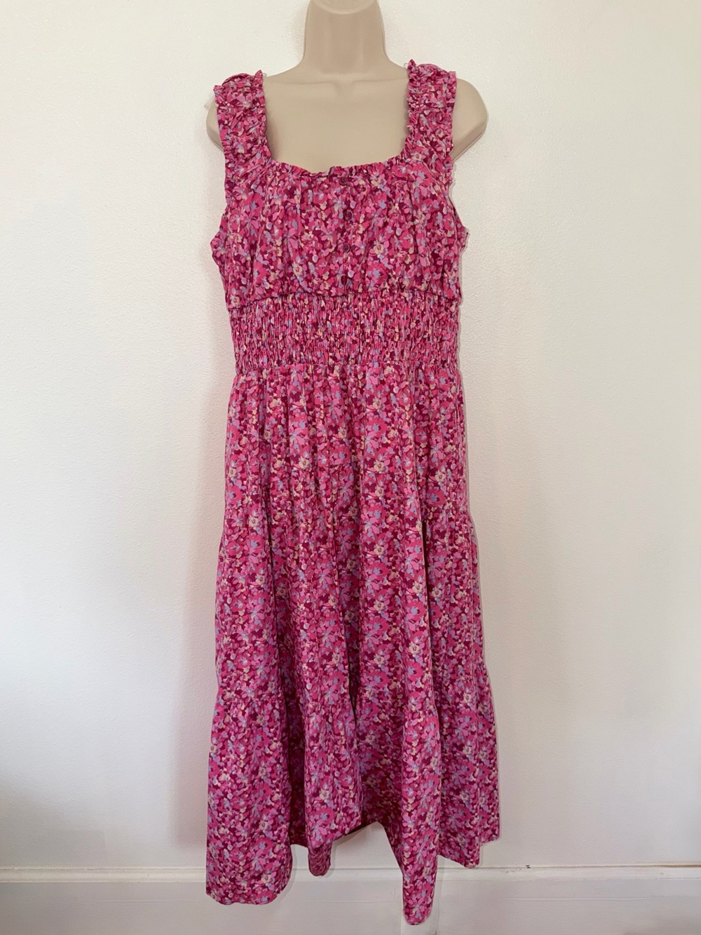 Universal Thread Pink Floral Smocked Midi Dress